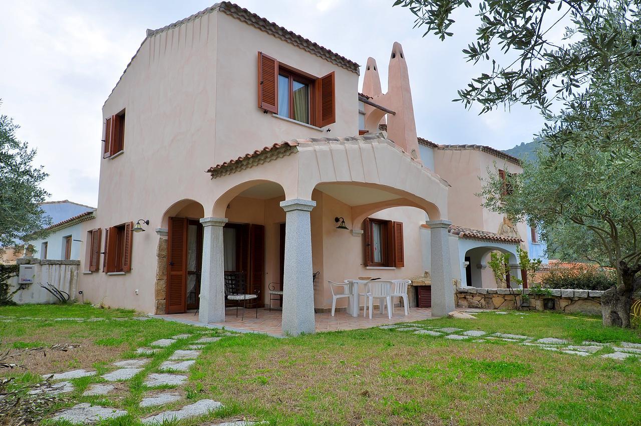 Villa I Ginepri Budoni Exterior photo